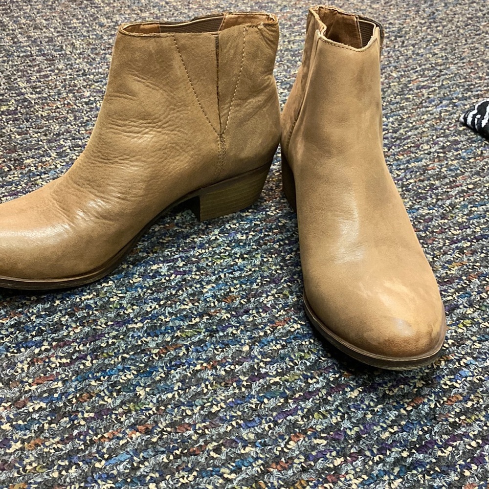 lucky brand booties